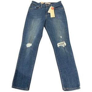 Levi’s 721 High Rise Slinny Destructed Medium Wash Denim *NWT*